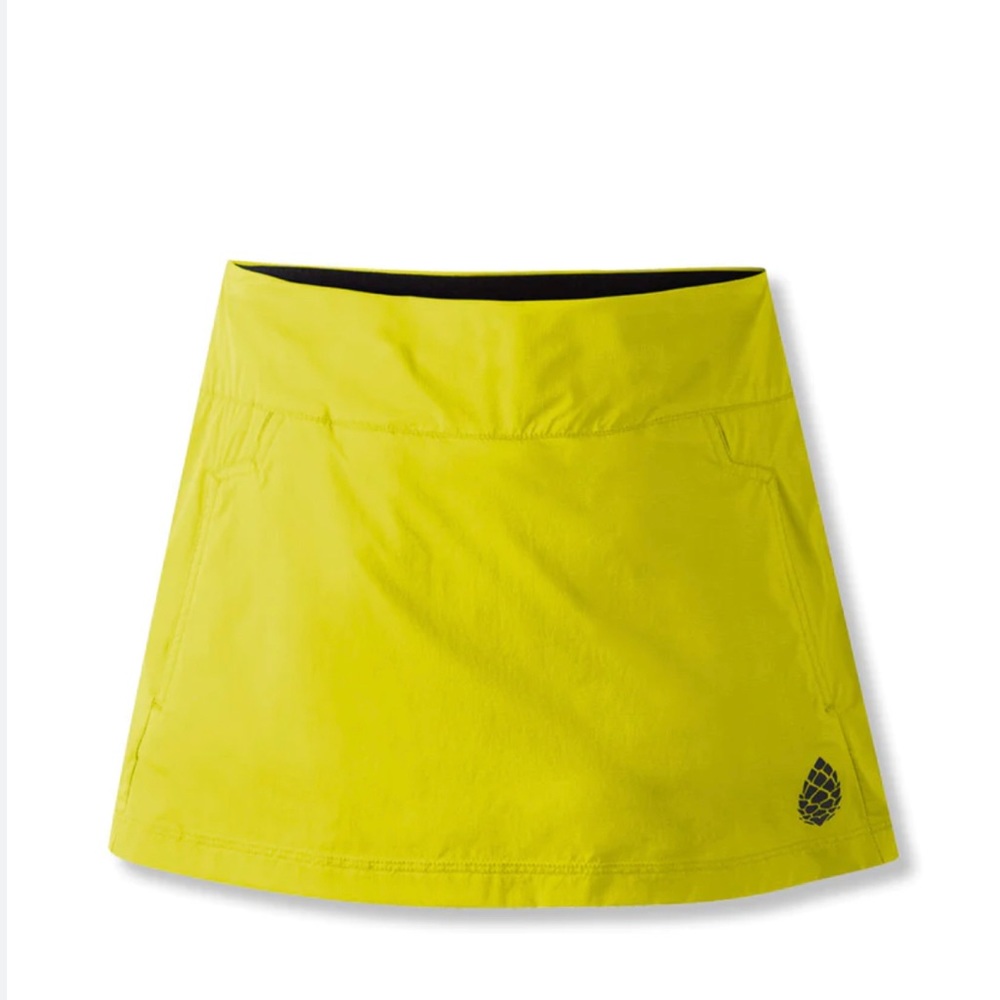 STIO First Light technical Skirt w/ built in shorts